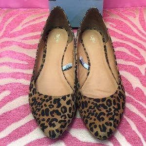 Mossimo Leopard flats.